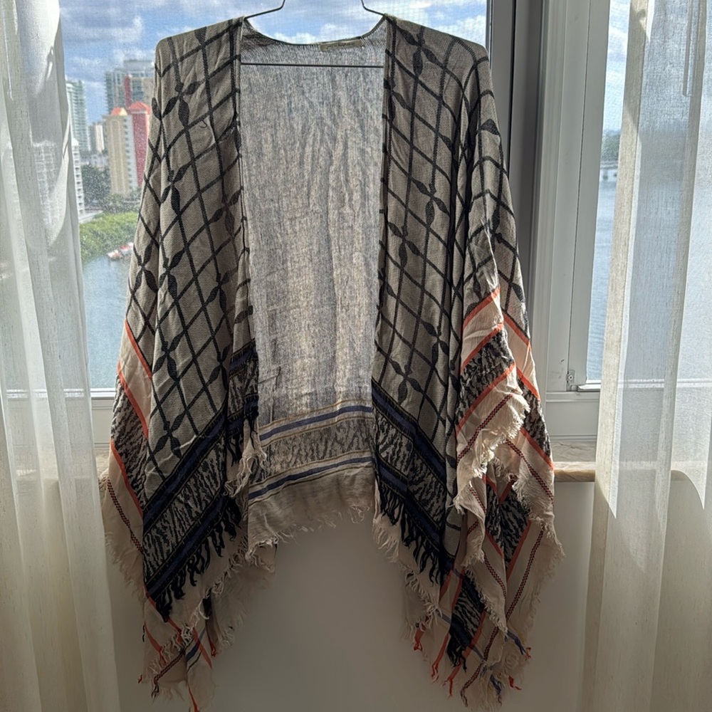 Anthropologie SHAWL / lightweight